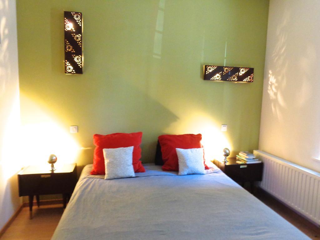 B&B La Chambre Du Zodiaque Uccle Kamer foto