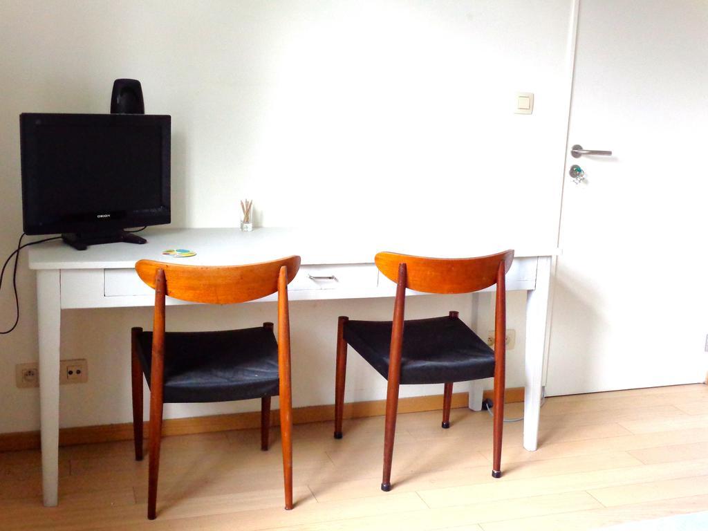 B&B La Chambre Du Zodiaque Uccle Kamer foto