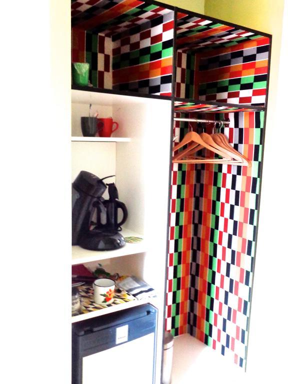 B&B La Chambre Du Zodiaque Uccle Kamer foto